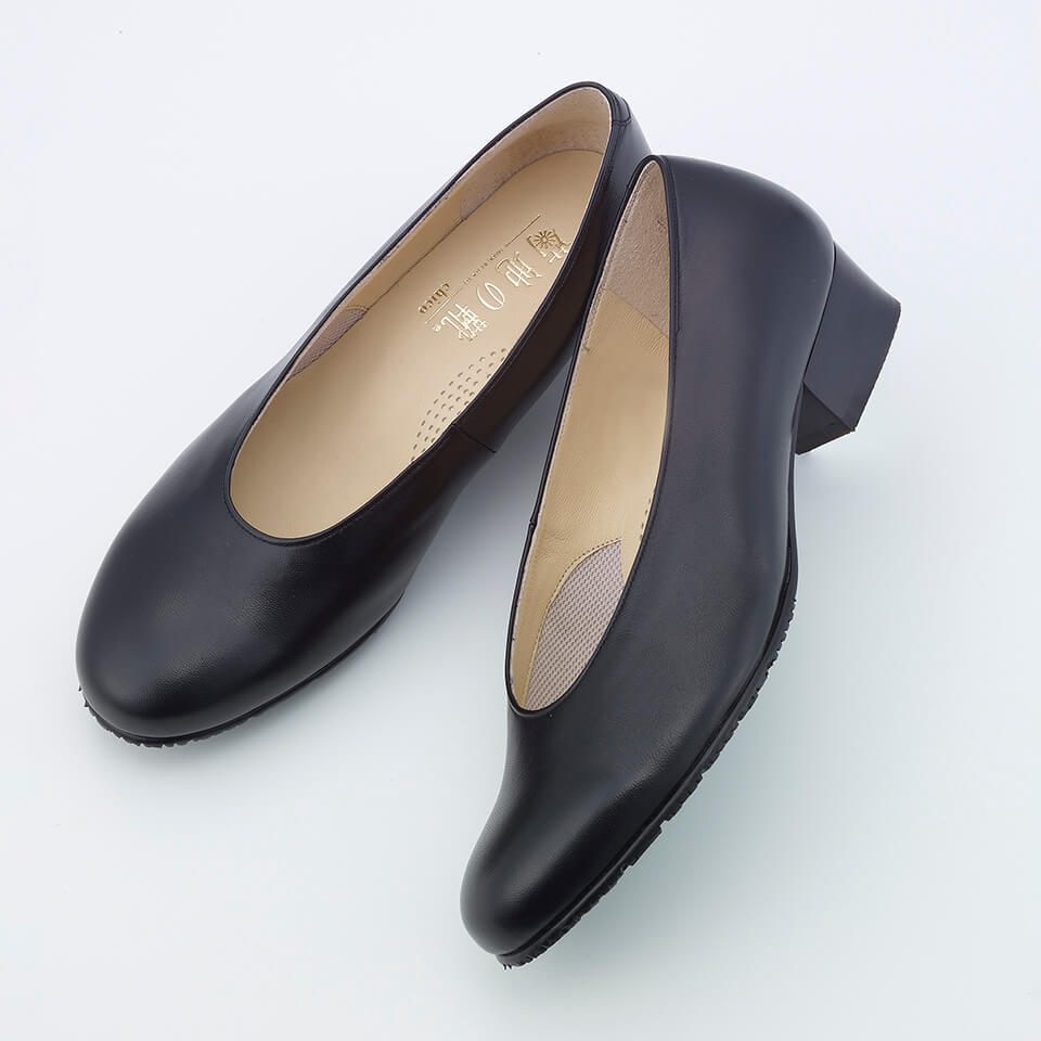 レディスシューズ | デザインだけではない、婦人靴の選び方。 | Japan Leather Guide（ジャパンレザーガイド）